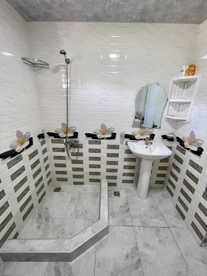 Guesthouse - Family Hotel Bagdati 외부 사진