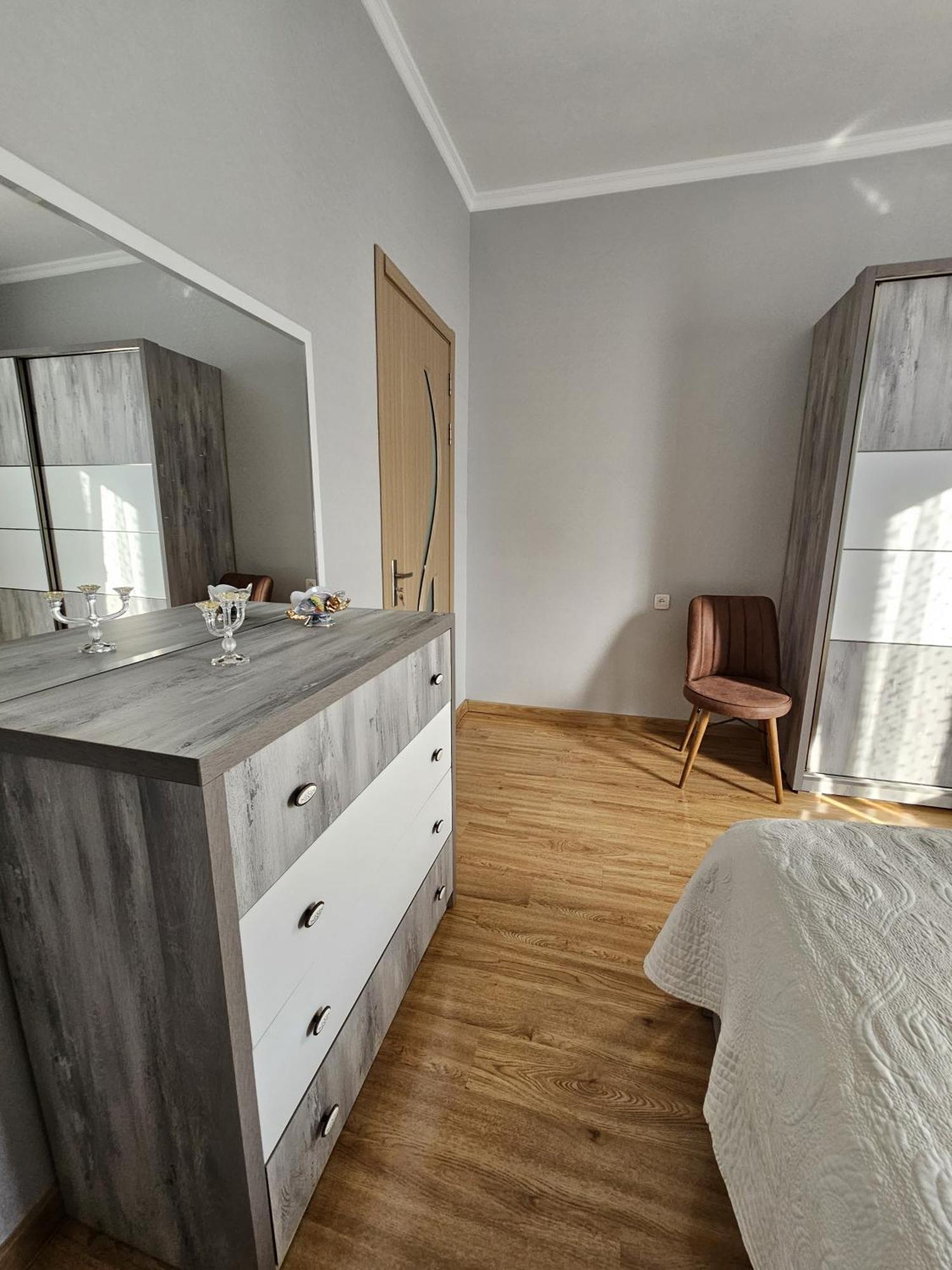 Guesthouse - Family Hotel Bagdati 외부 사진